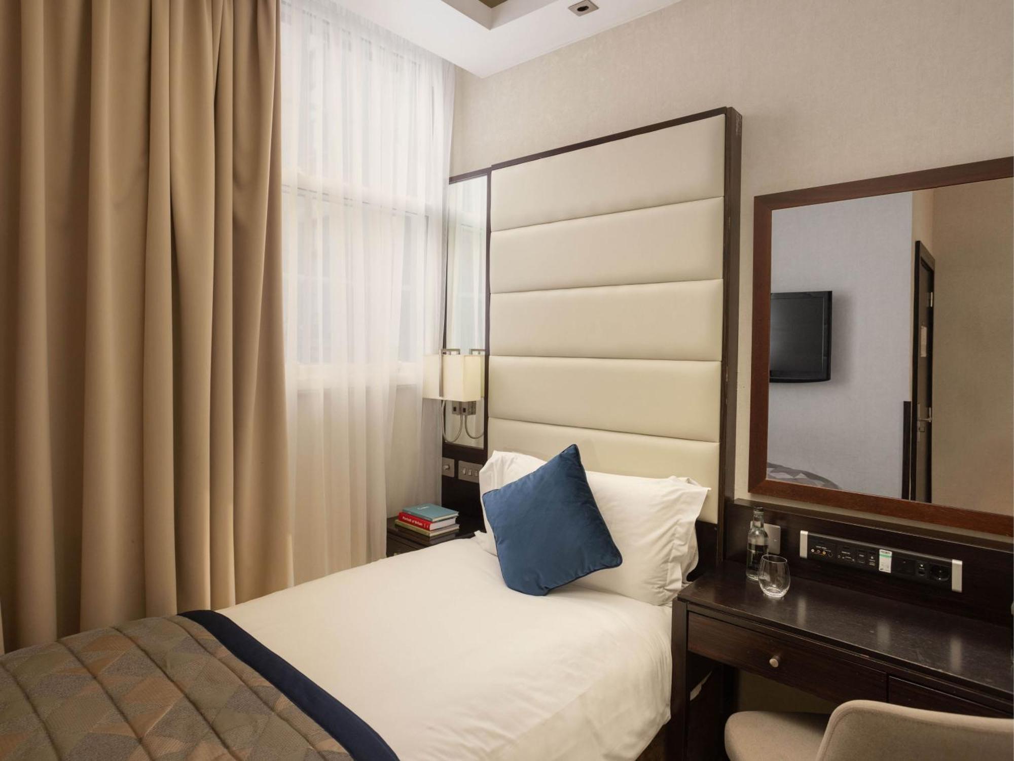 Montcalm Brewery, London City מראה חיצוני תמונה A bedroom at the hotel